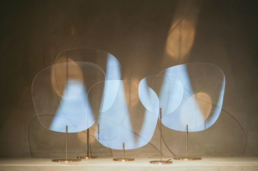 日本婚顧公司與設計師合作打造、造型如花一般浪漫又具實用功能「婚宴專用防疫隔板」