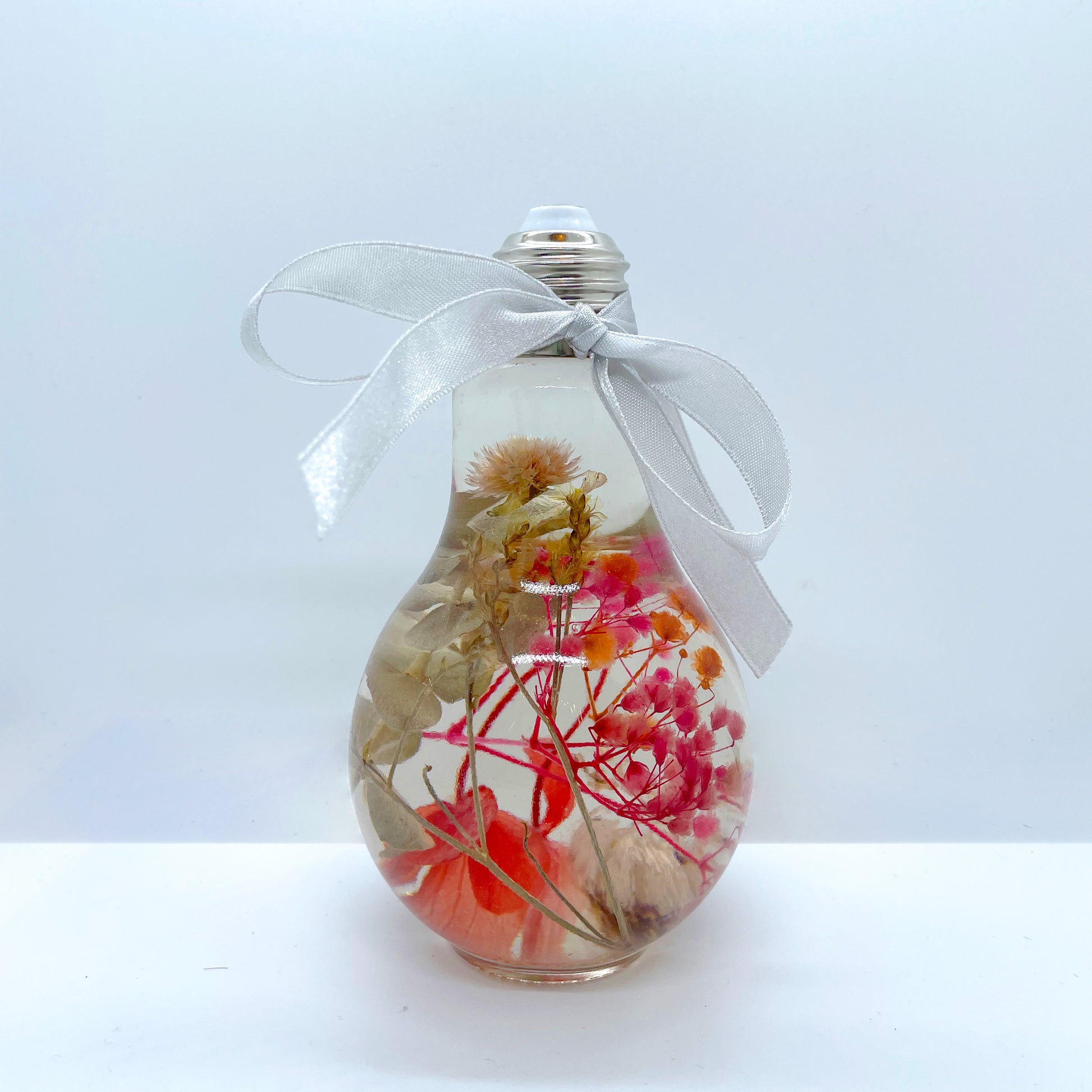 Clear pink composite color floating flowers (light bulb shape)