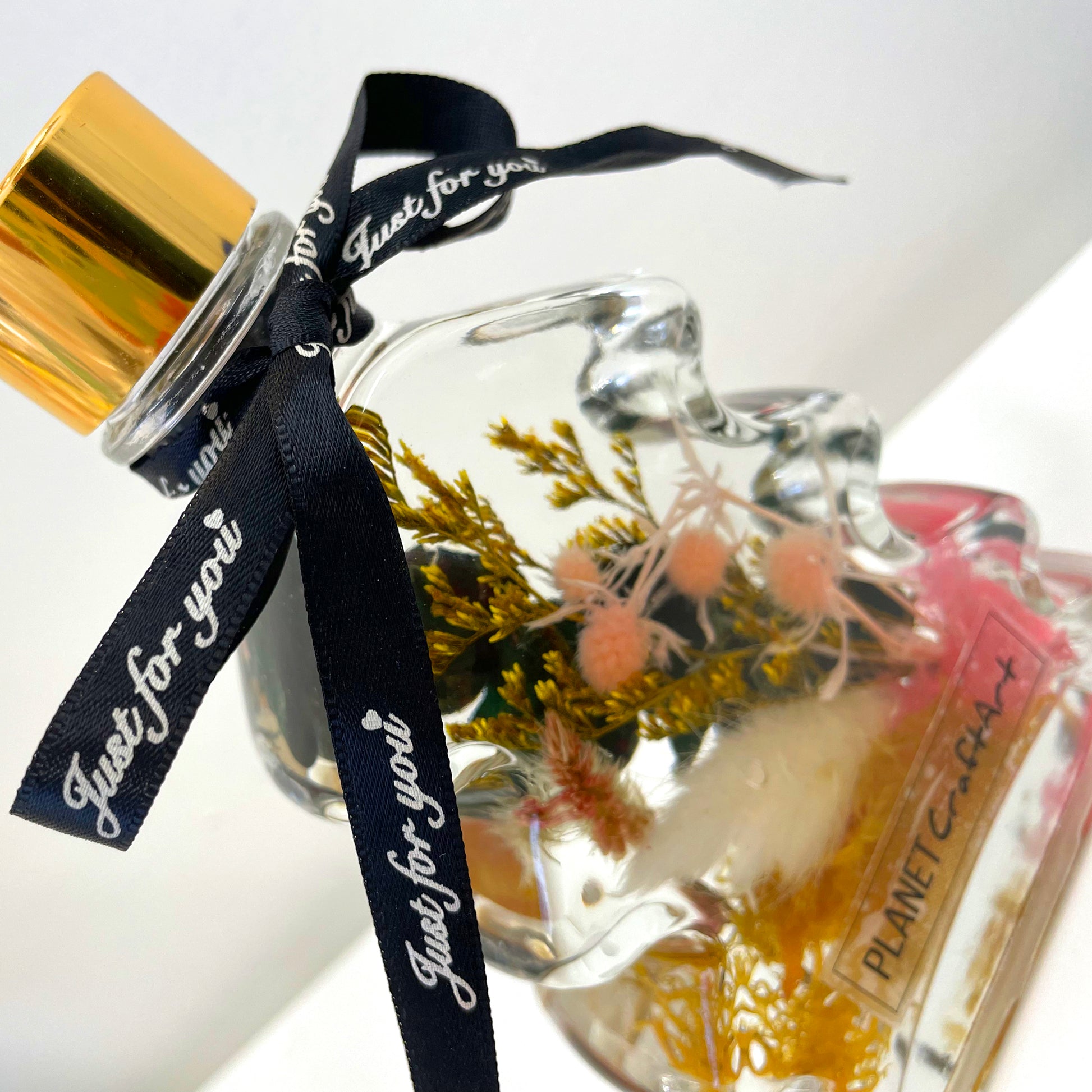 Pale Yellow Pink Floating Flowers (Christmas Tree Glass Bottle)