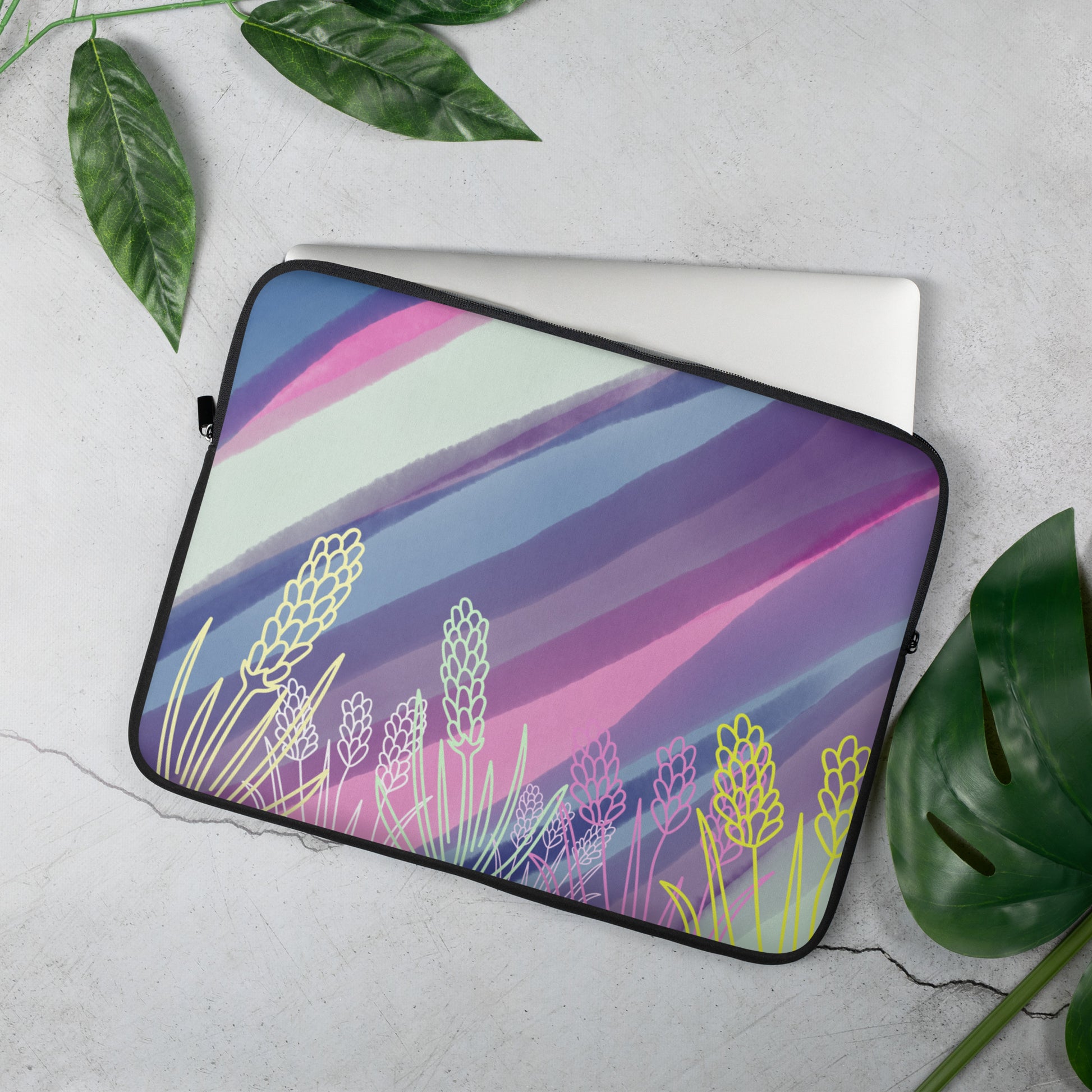 Flower in Purple World - Laptop Sleeve | 筆電保護套,適合13寸15寸筆電、Macbook 或 Macbook Pro | Plump Planet