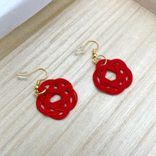 Load image into Gallery viewer, Simple Japanese-style Hongshuiyin earrings (can be replaced with earrings/earrings)
